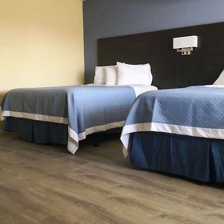 Days Inn By Wyndham Airport - Phoenix Exteriör bild